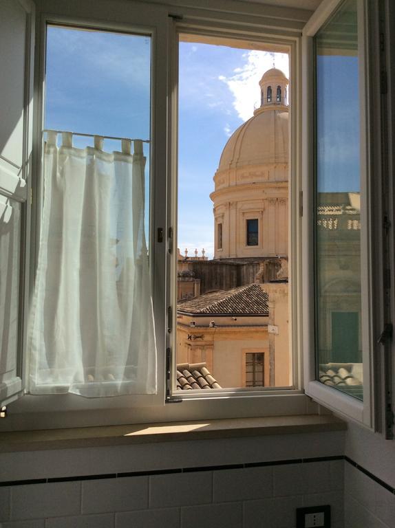 Casa Camelia Villa Noto Exteriör bild